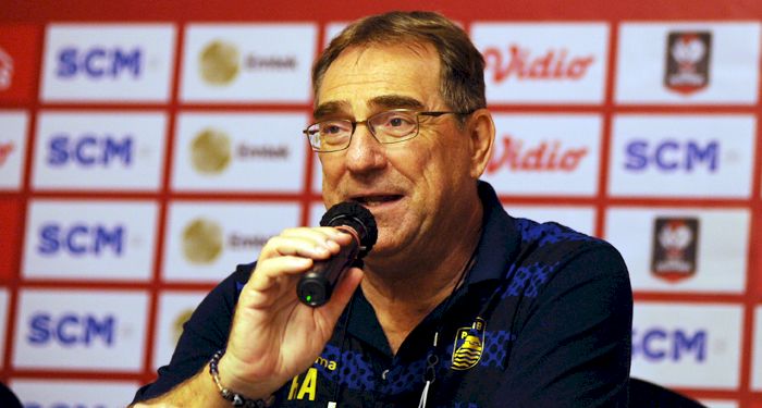 Pelatih Persib Kecewa Berat dan Beberkan Kelemahan Timnya 